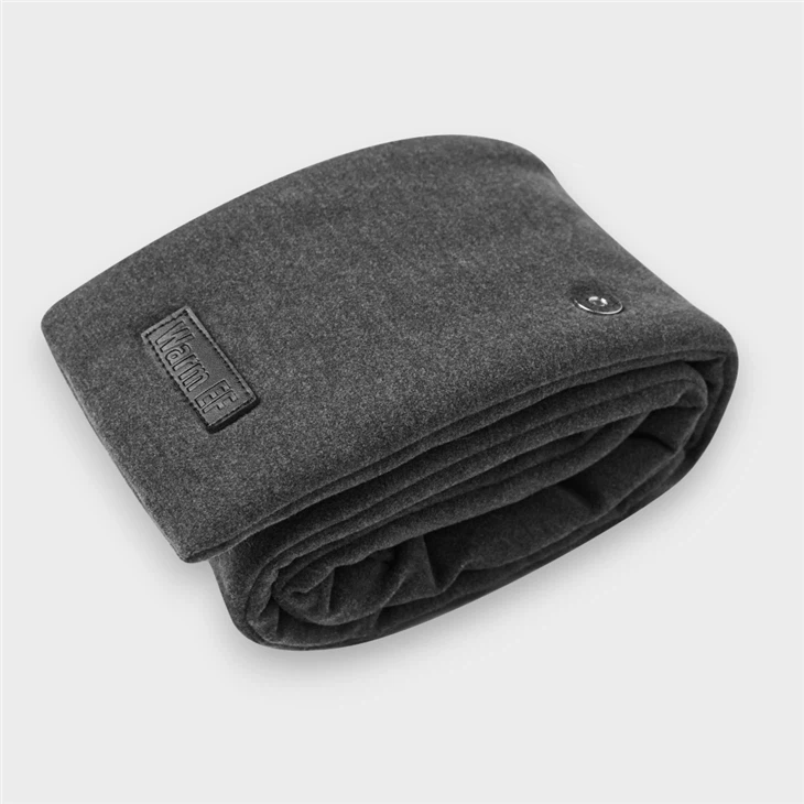 Heated-scarf-stores-conveniently-and-is-easy-to-carry